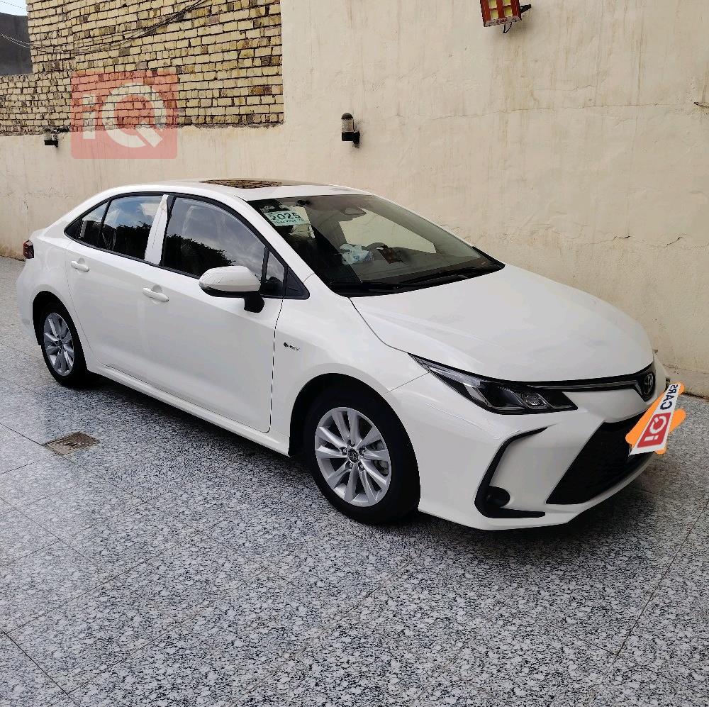 تۆیۆتا کۆرۆلا